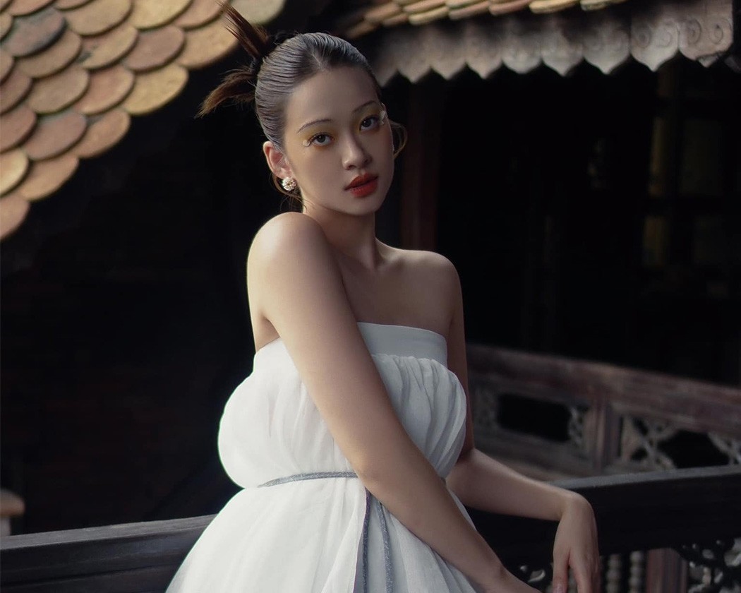 Nàng mẫu Lookbook Trương Hoàng Mai Anh diện Saga dịp đầu xuân