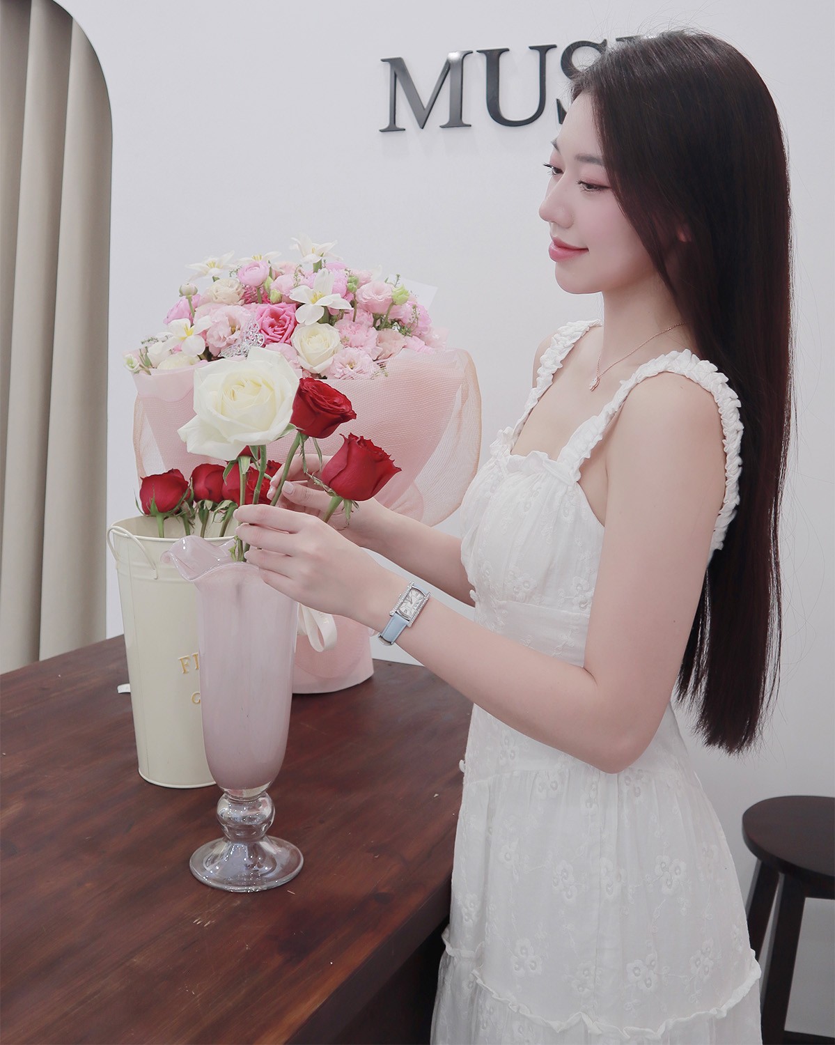 Mẫu đeo Saga 71836-SVWHBL-2 - ảnh 10