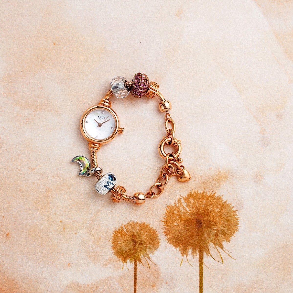 Saga Charm 53229-RGMWRG-3 – Đính đá Swarovski, Khảm xà cừ, Charm màu hồng 6 Thiết kế 2 trong 1 của Saga 53229-RGMWRG-3 vừa là đồng hồ vừa và vòng tay