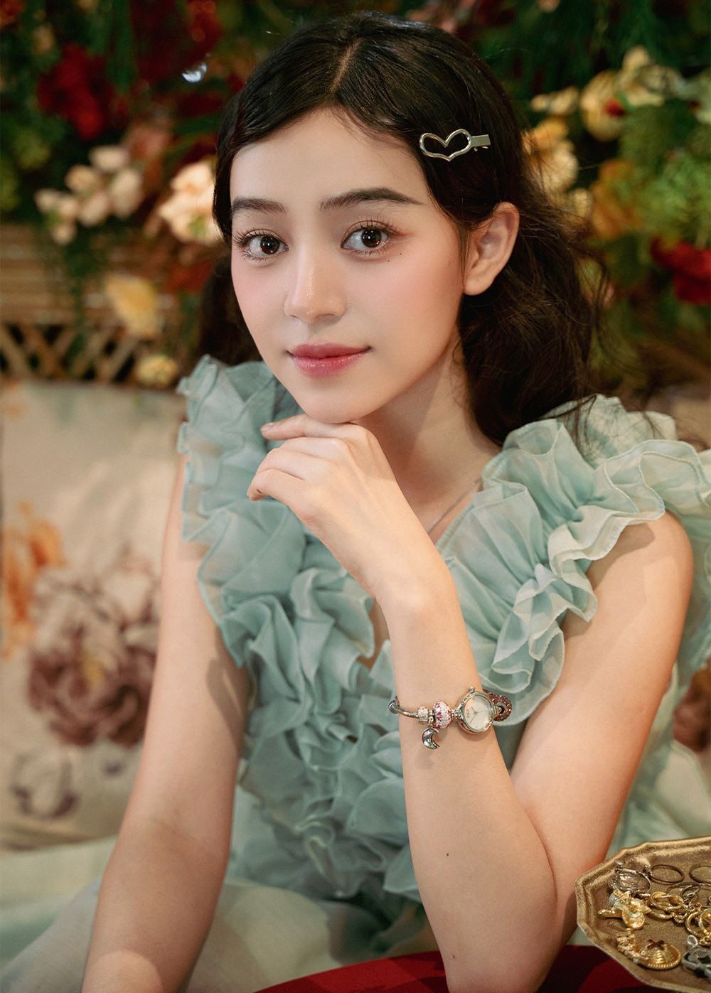 Linh chi và Saga Charm