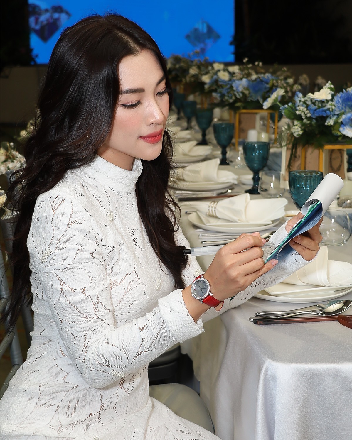 Mẫu đeo Saga 53111-SVGERD-2LH - ảnh 4