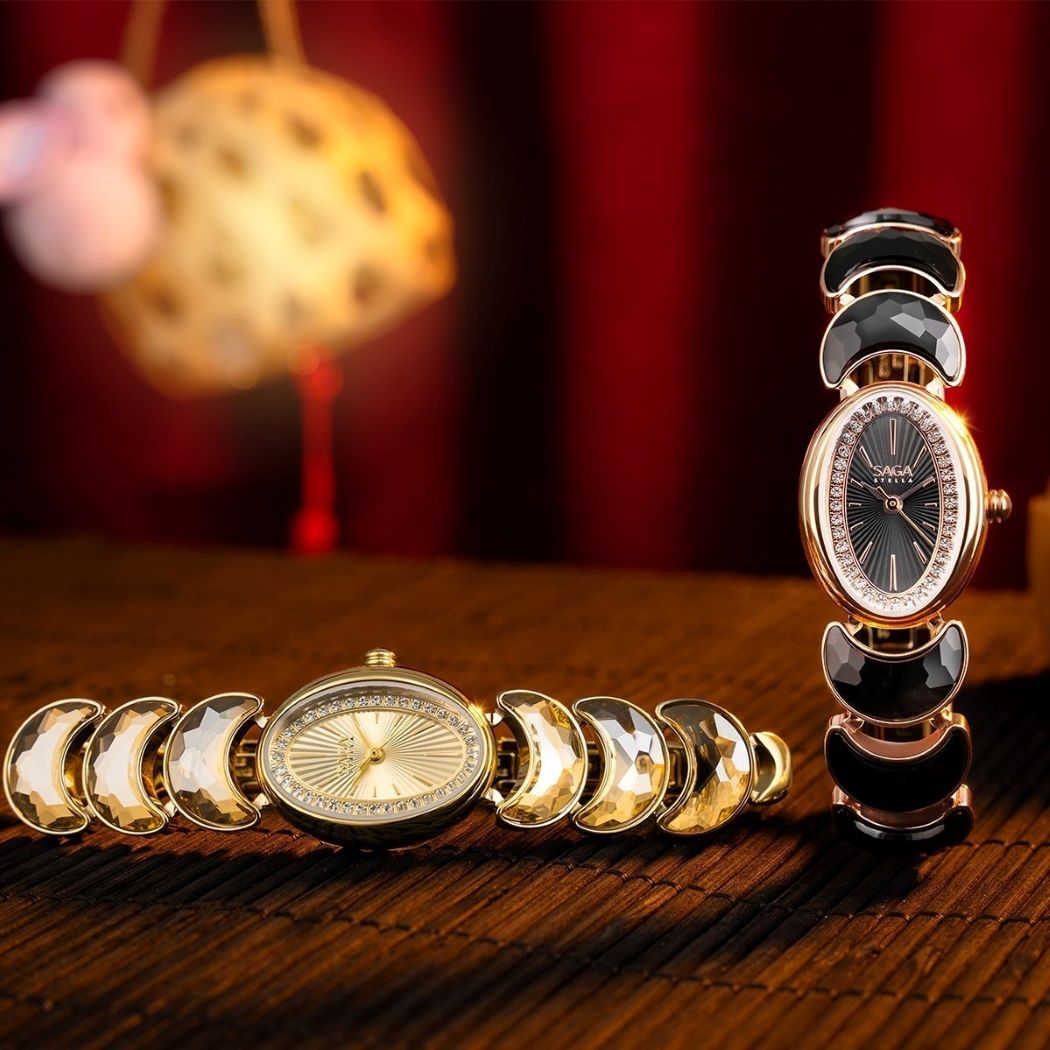 Đồng hồ mặt oval Saga Lunar