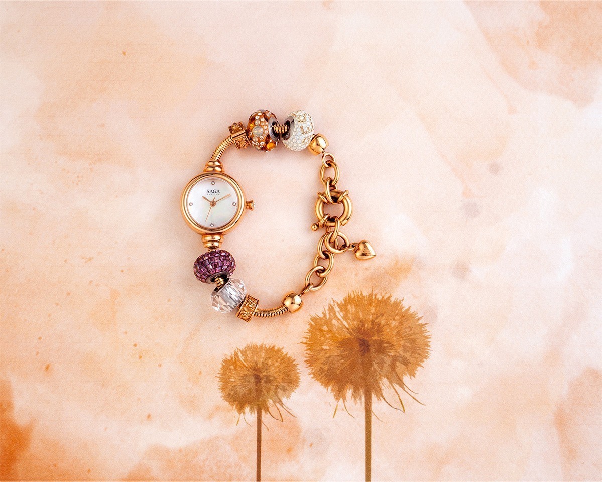 Saga Charm 53229-RGMWRG-4 – Mặt Số 20mm, Đính đá Swarovski, xà cừ, charm vàng, hồng, mạ vàng PVD 5 Sắc vàng hồng thời thượng của Saga 53229-RGMWRG-4
