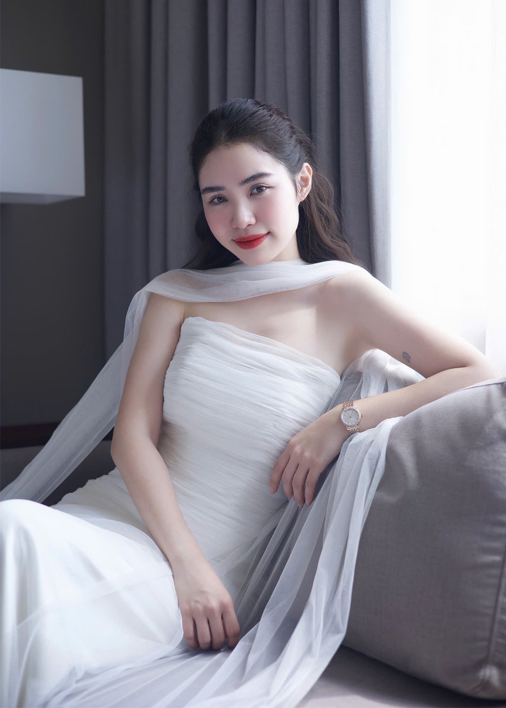 Saga Stella Chance đồng hành cùng cô dâu thanh lịch
