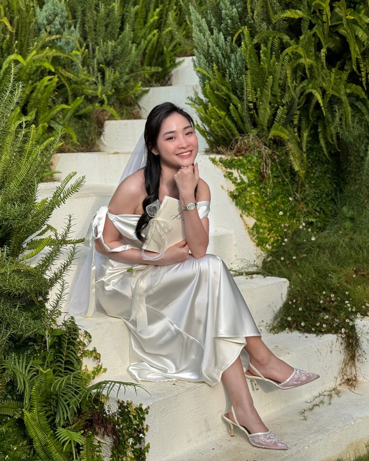 Cô dâu đeo Saga 71931-SVWHSV-2 - ảnh 6