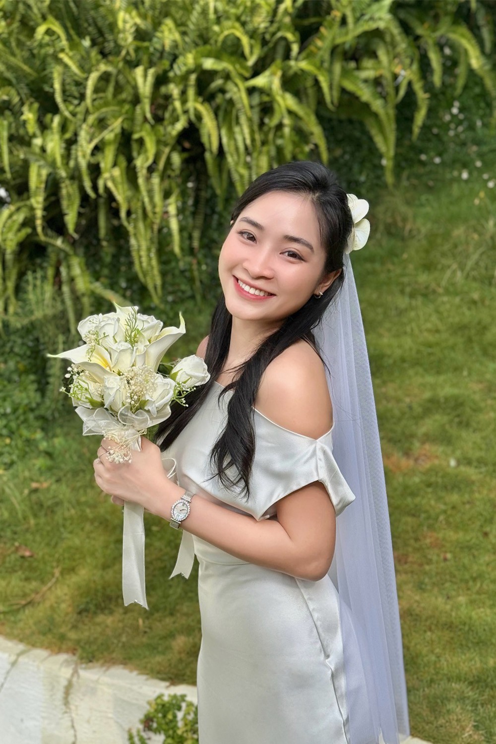 Feedback của cô dâu Thu Huyền Nguyễn đeo Saga