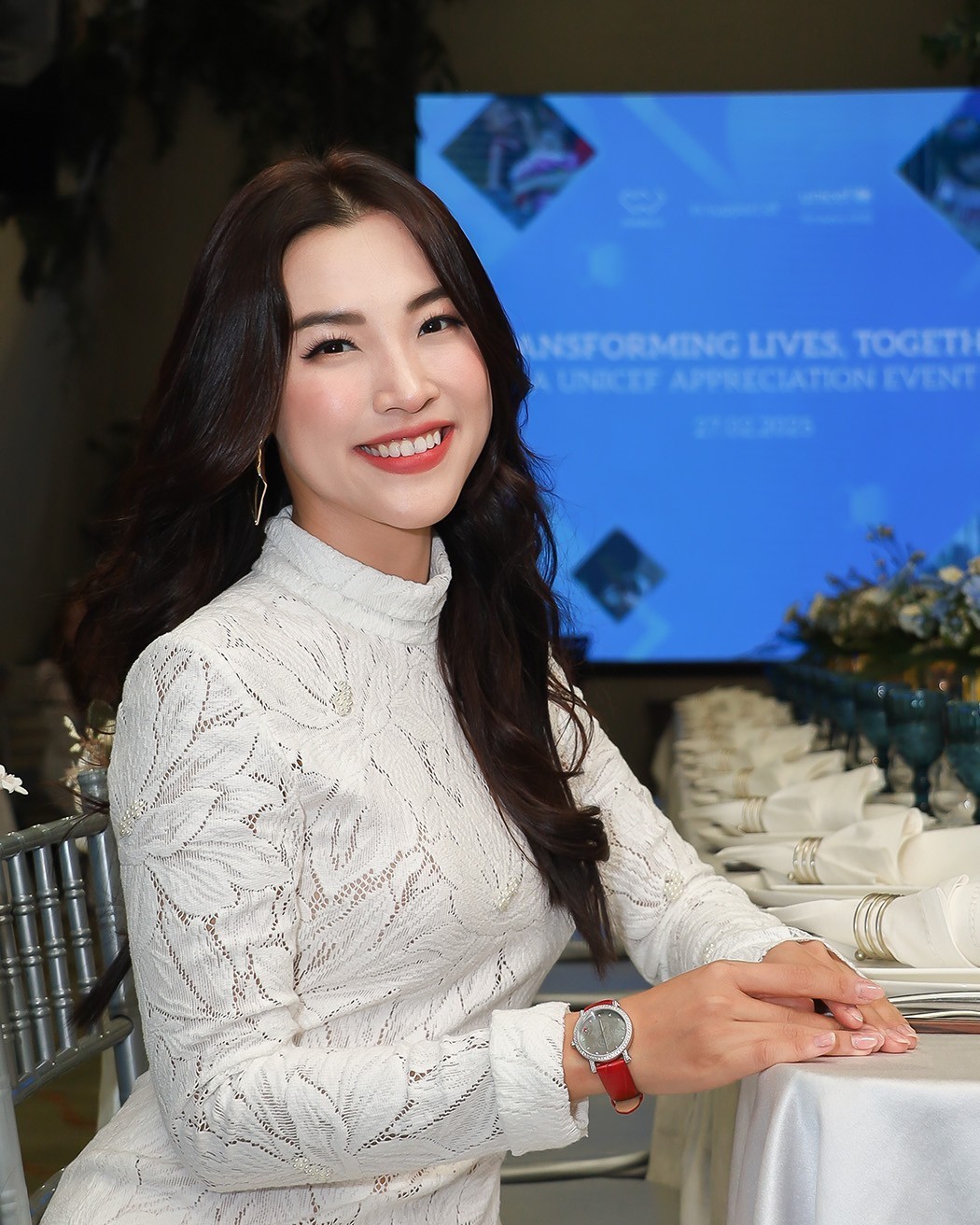 Mẫu đeo đồng hồ Saga Swiss Movt - ảnh 6