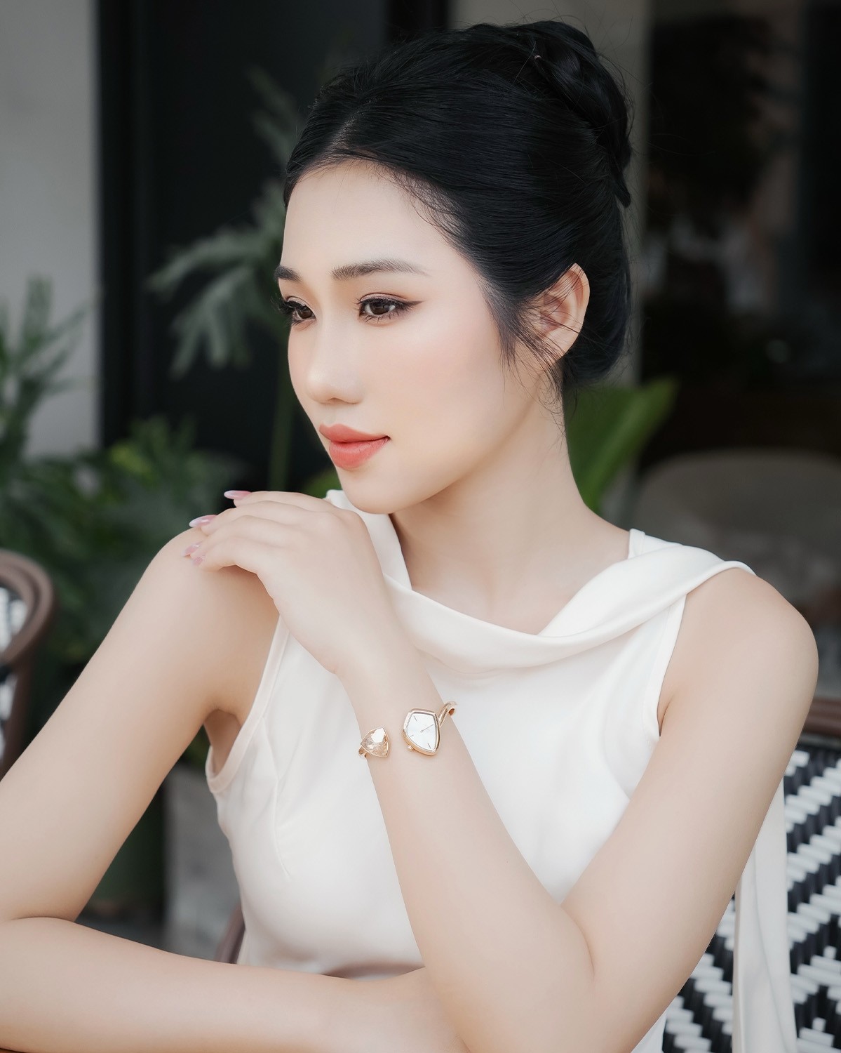 Mẫu đeo Saga 71903-GPMTGP-2AS - ảnh 16