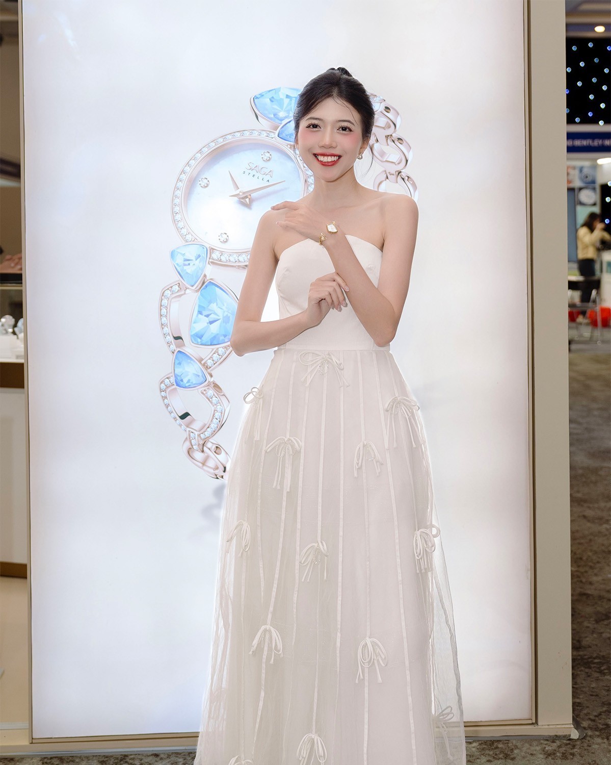 Mẫu đeo Saga 71903-GPMTGP-2AS - ảnh 2