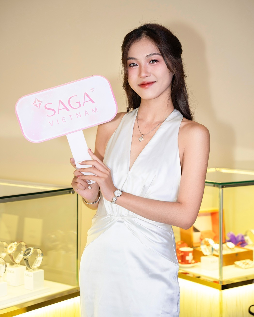 Mẫu đeo đồng hồ Saga - ảnh 14