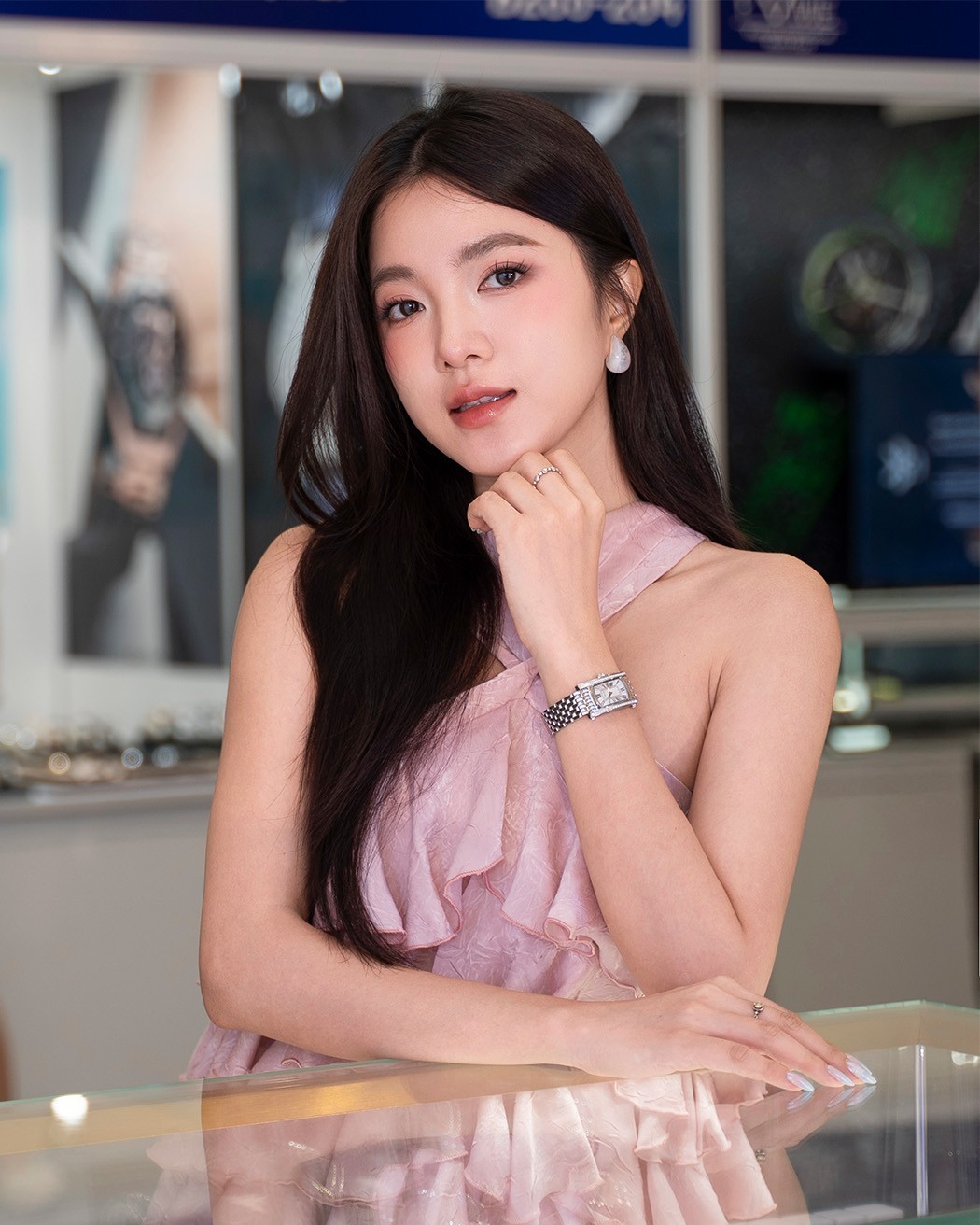 Mẫu đeo đồng hồ Saga - ảnh 16