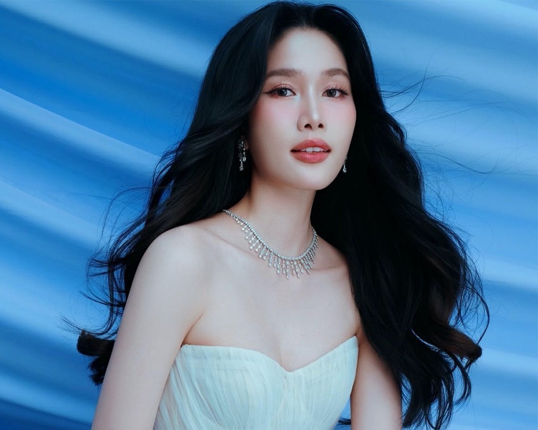 Á hậu Phương Anh “sẵn sàng” đi giảng - Bí quyết là đã có Saga