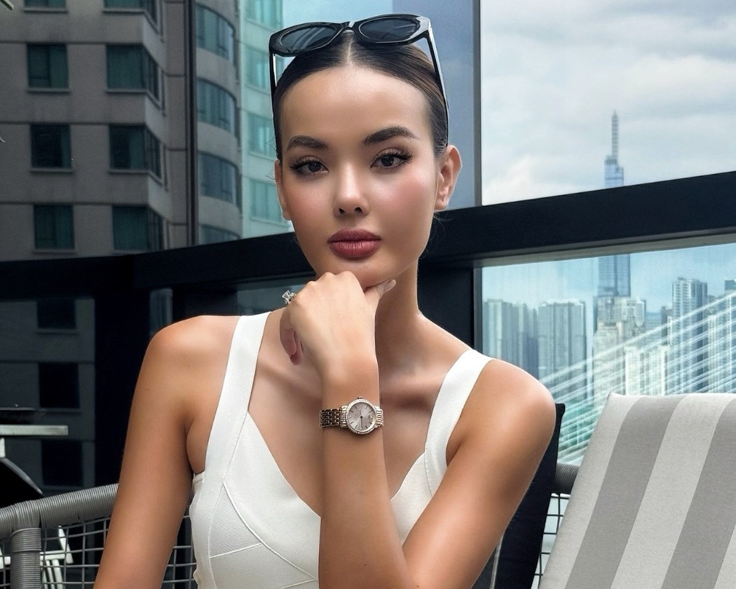 Á hậu Nguyễn Thanh Thanh toát ra vibe "phú bà" khi diện Saga