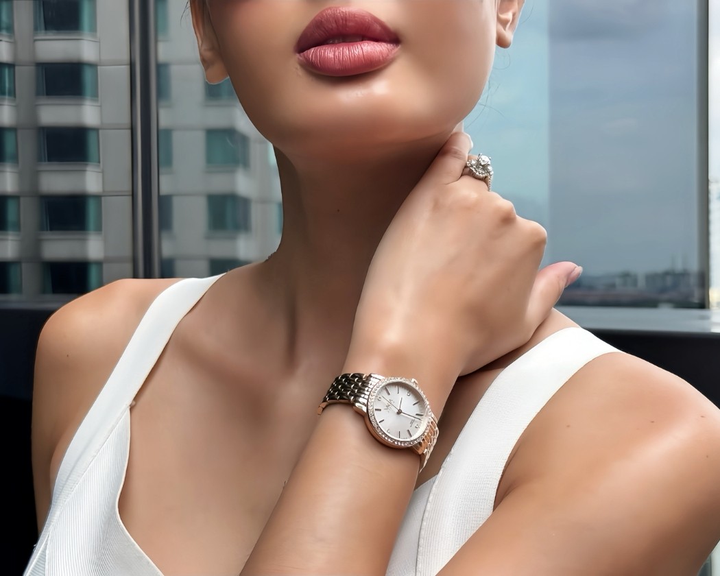 Á hậu Nguyễn Thanh Thanh toát ra vibe "phú bà" khi diện Saga 5 Saga khắc họa vibe phú bà của Á hậu Thanh Thanh