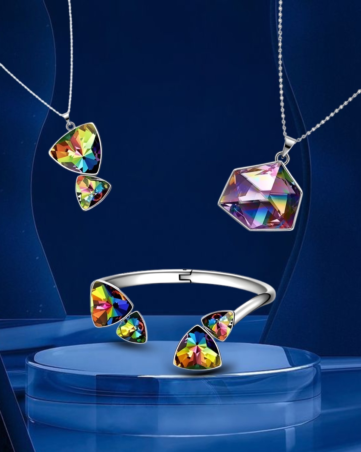 Phối vòng tay Saga với phụ kiện