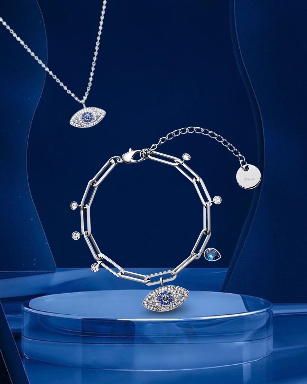 Phối vòng tay chain với trang sức khác từ Saga