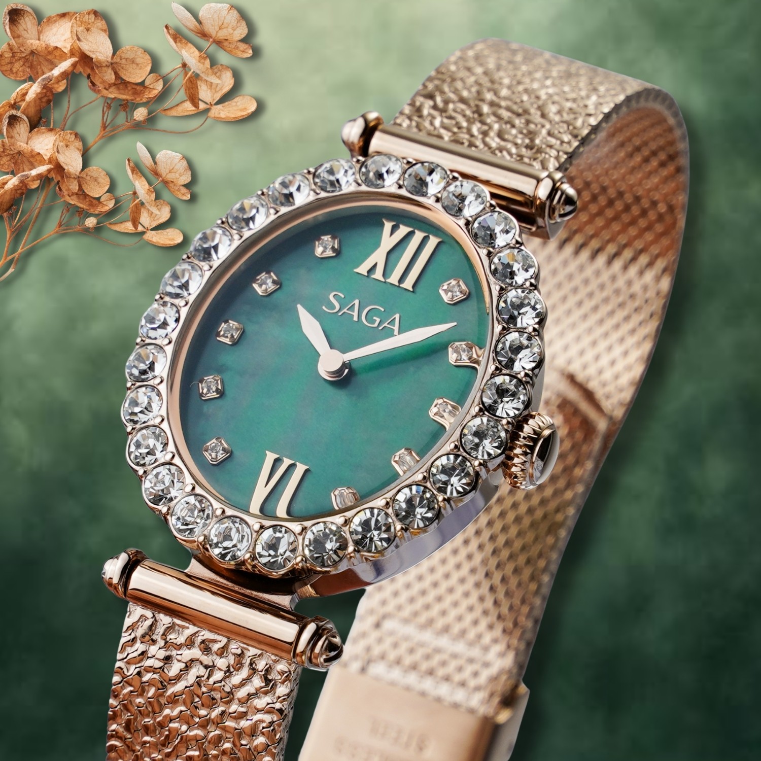 Thiết kế mặt số của Saga Mirror