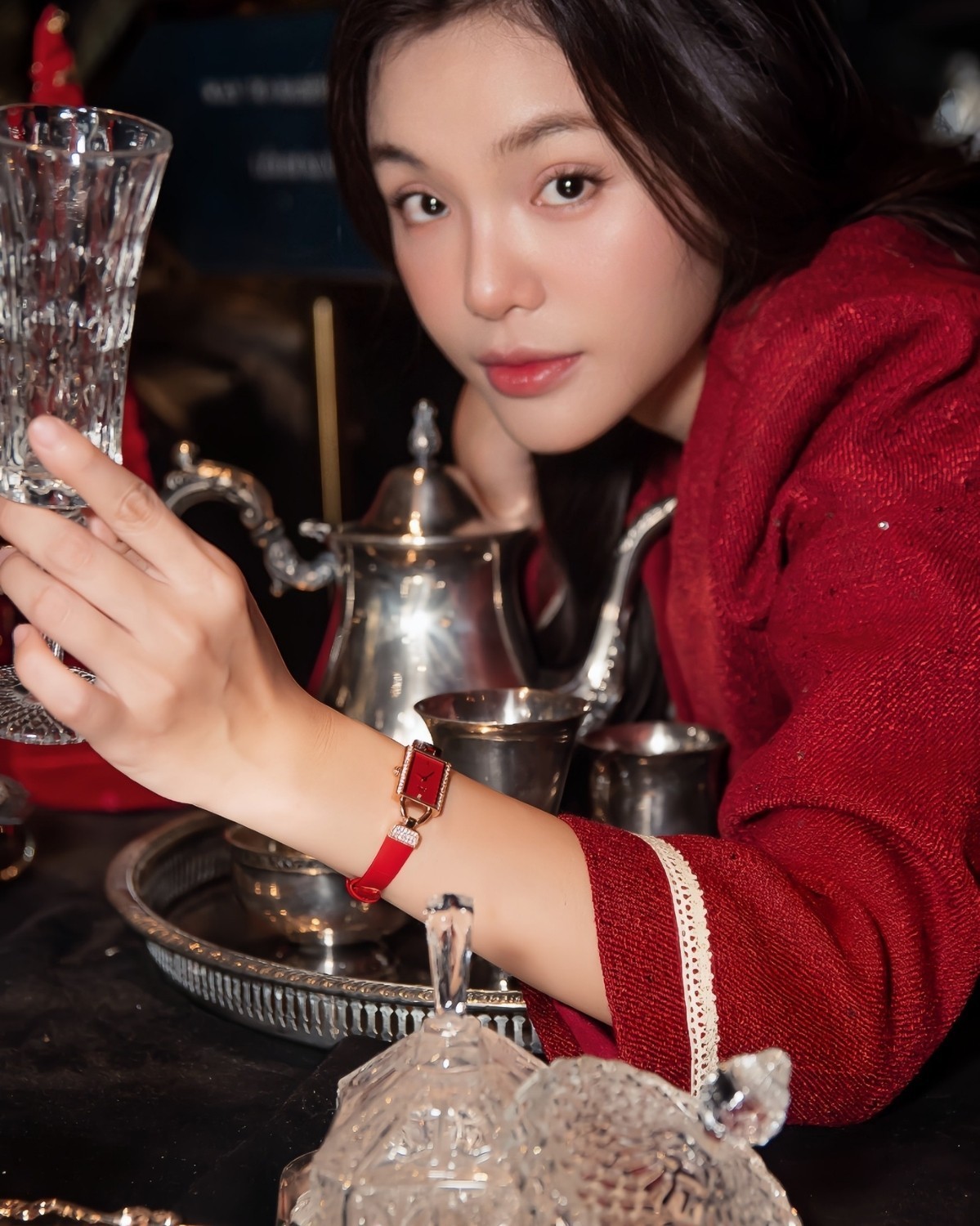 Nhật Hạ diện Saga MOP Diamond đỏ