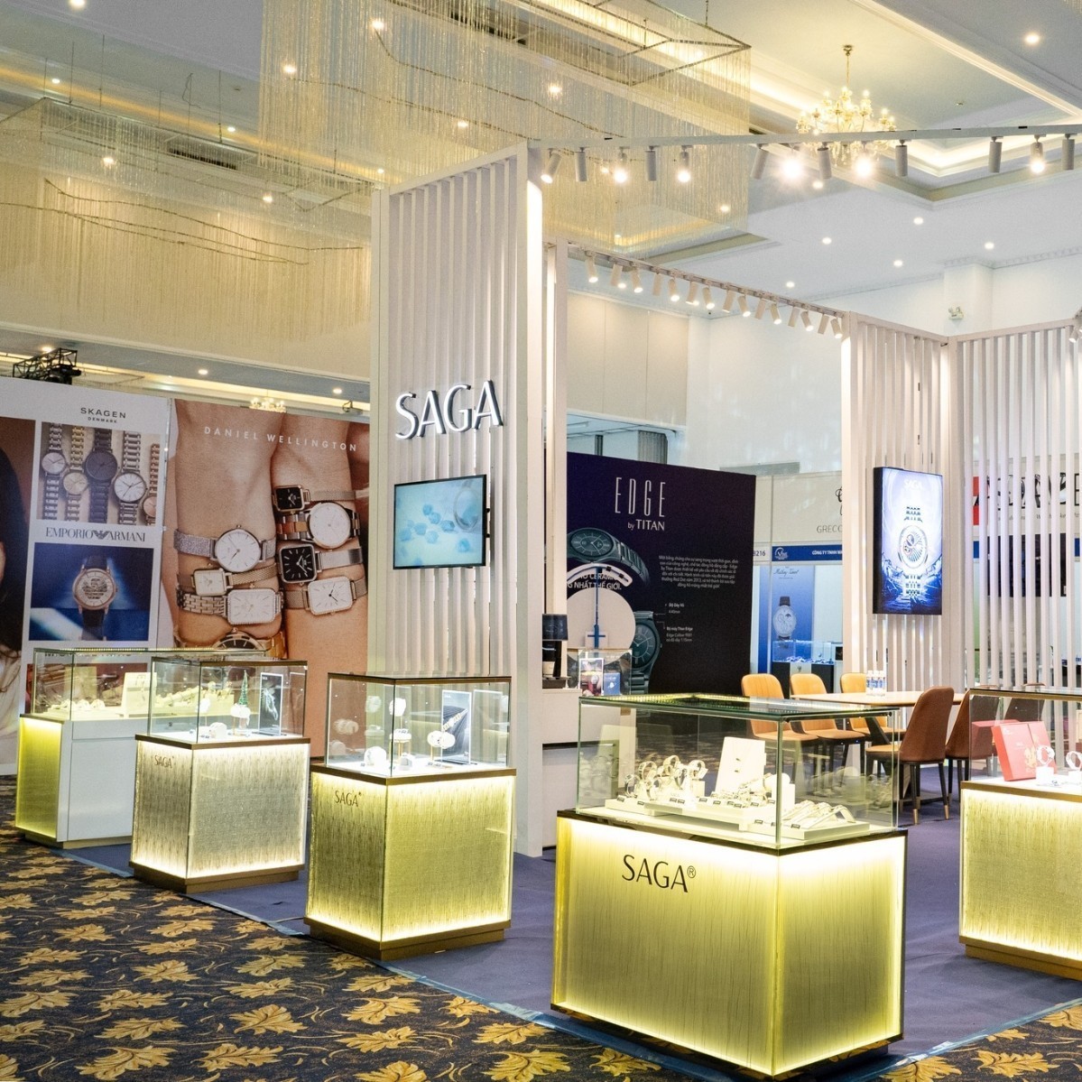 Mua nhẫn nữ tại Saga Vietnam