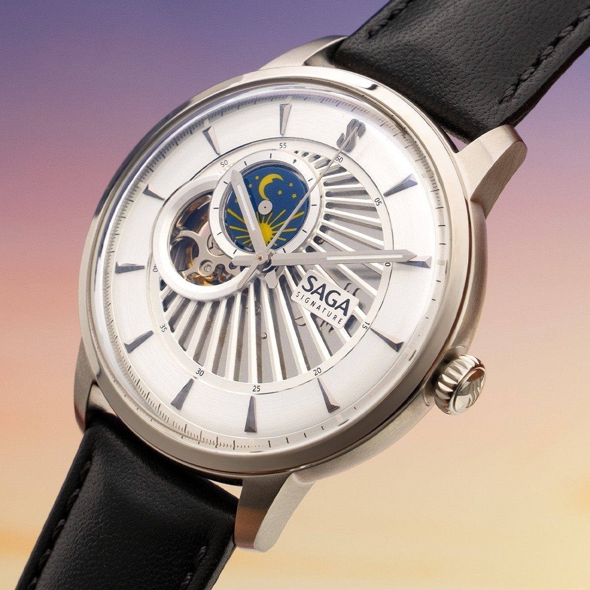 Chi tiết Open Heart trên đồng hồ đeo tay nam Saga