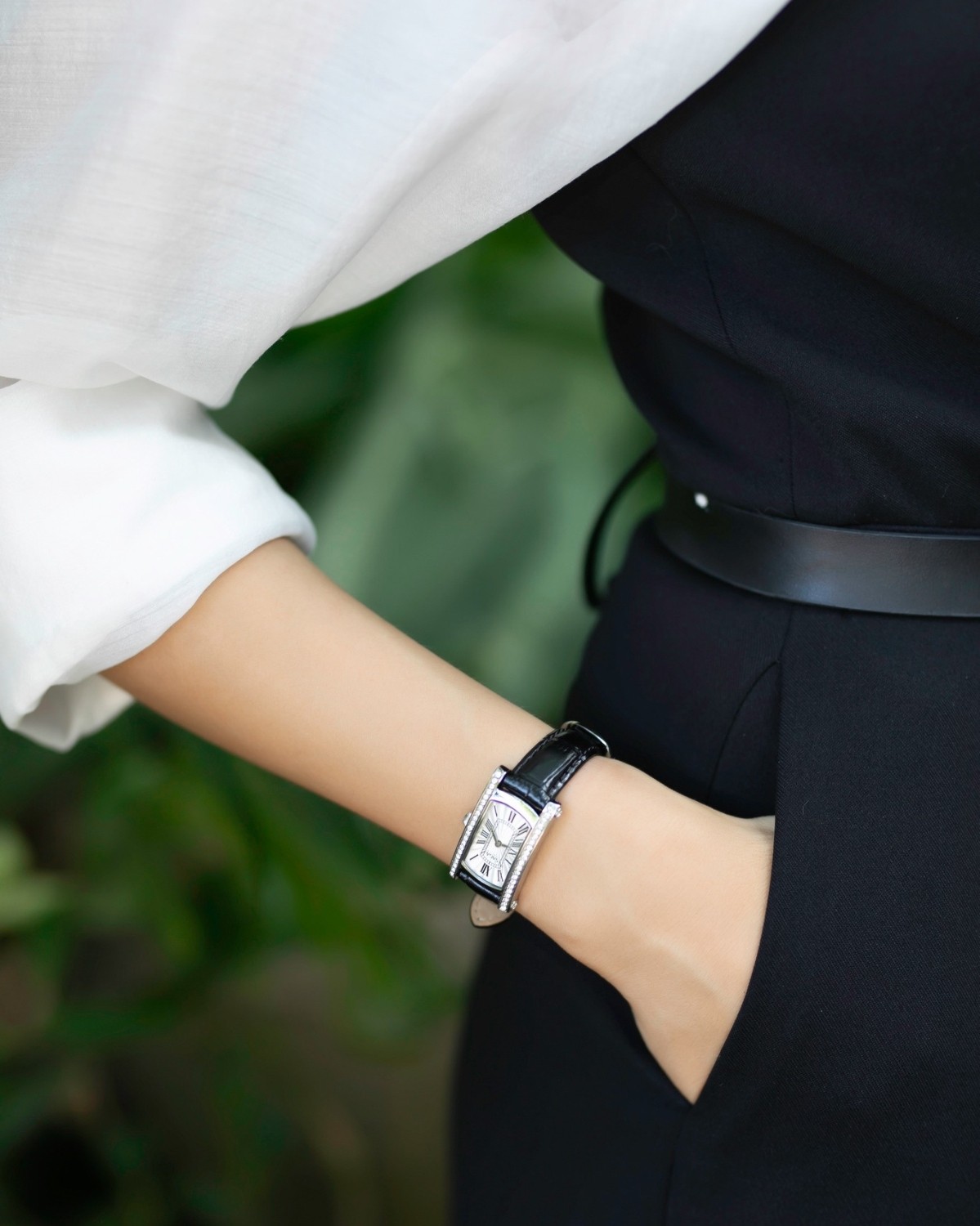 review tren tay saga 71836 svsvbk 2 anh 5 1