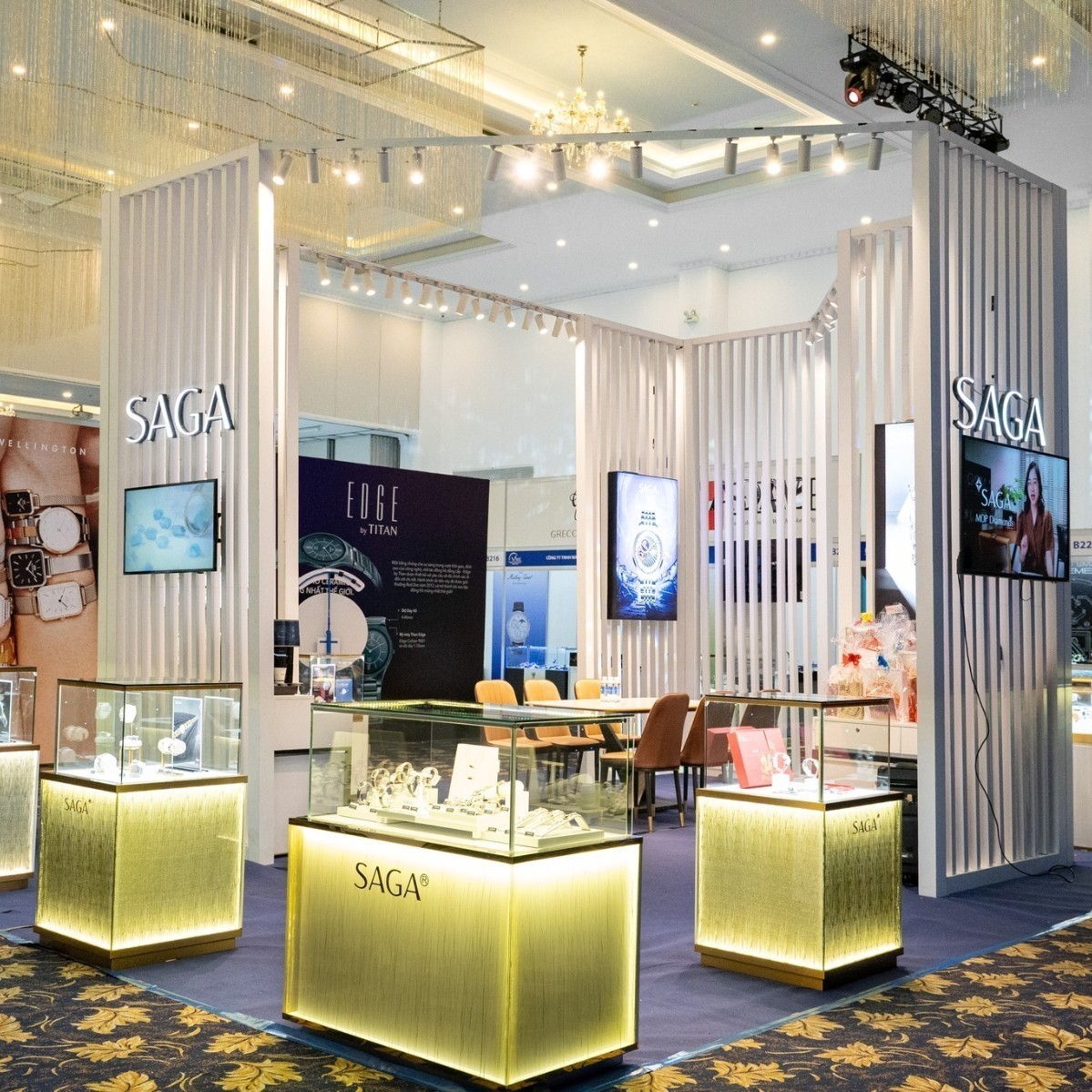 Mua đồng hồ Quartz chính hãng tại Saga Vietnam