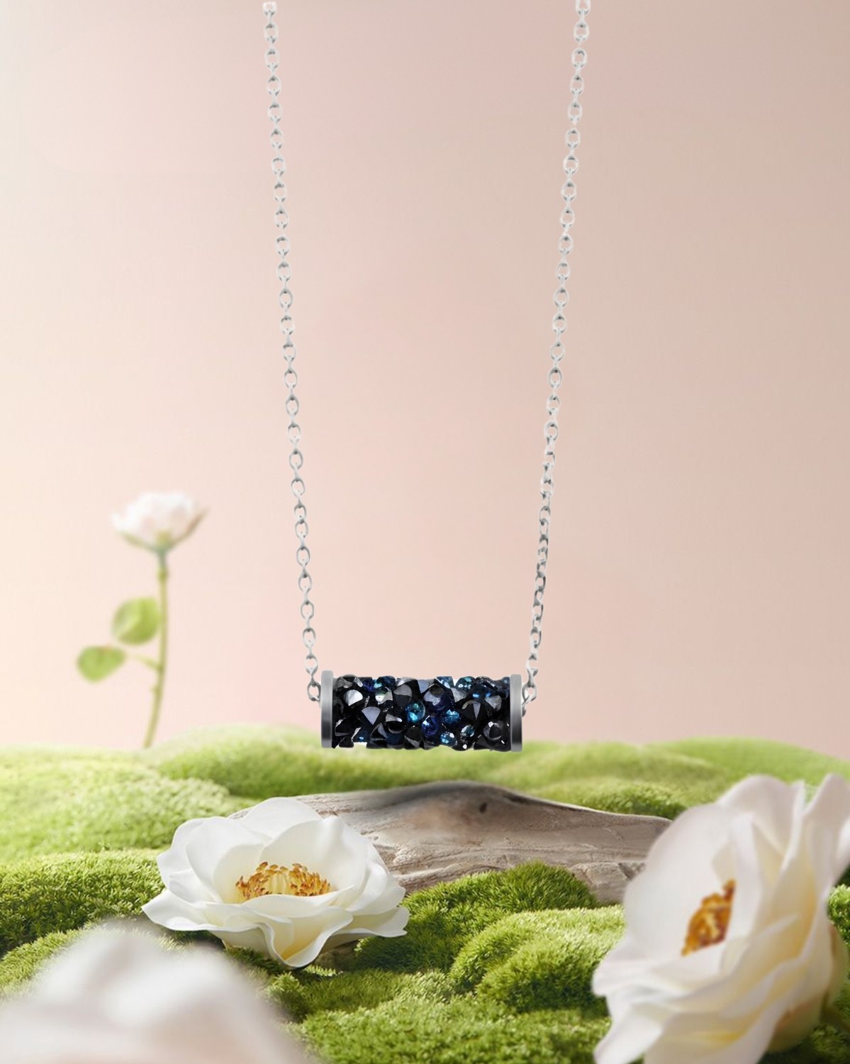 Dây chuyền Saga khối trụ