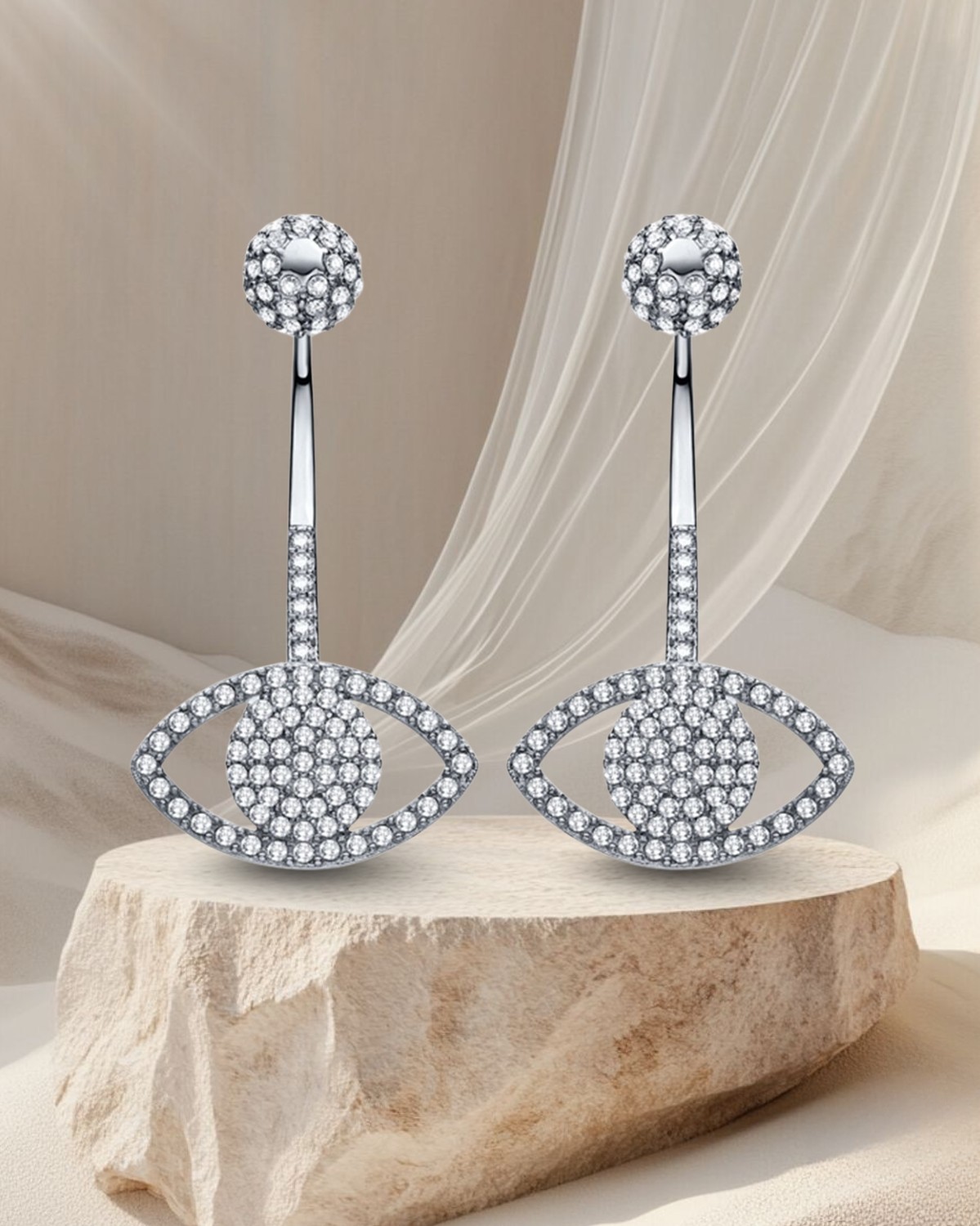 Hoa tai nữ đẹp Saga Evil Eye trắng