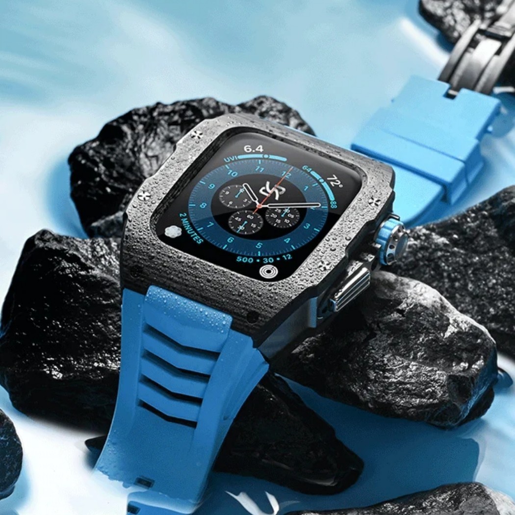 Case đồng hồ làm từ Carbon