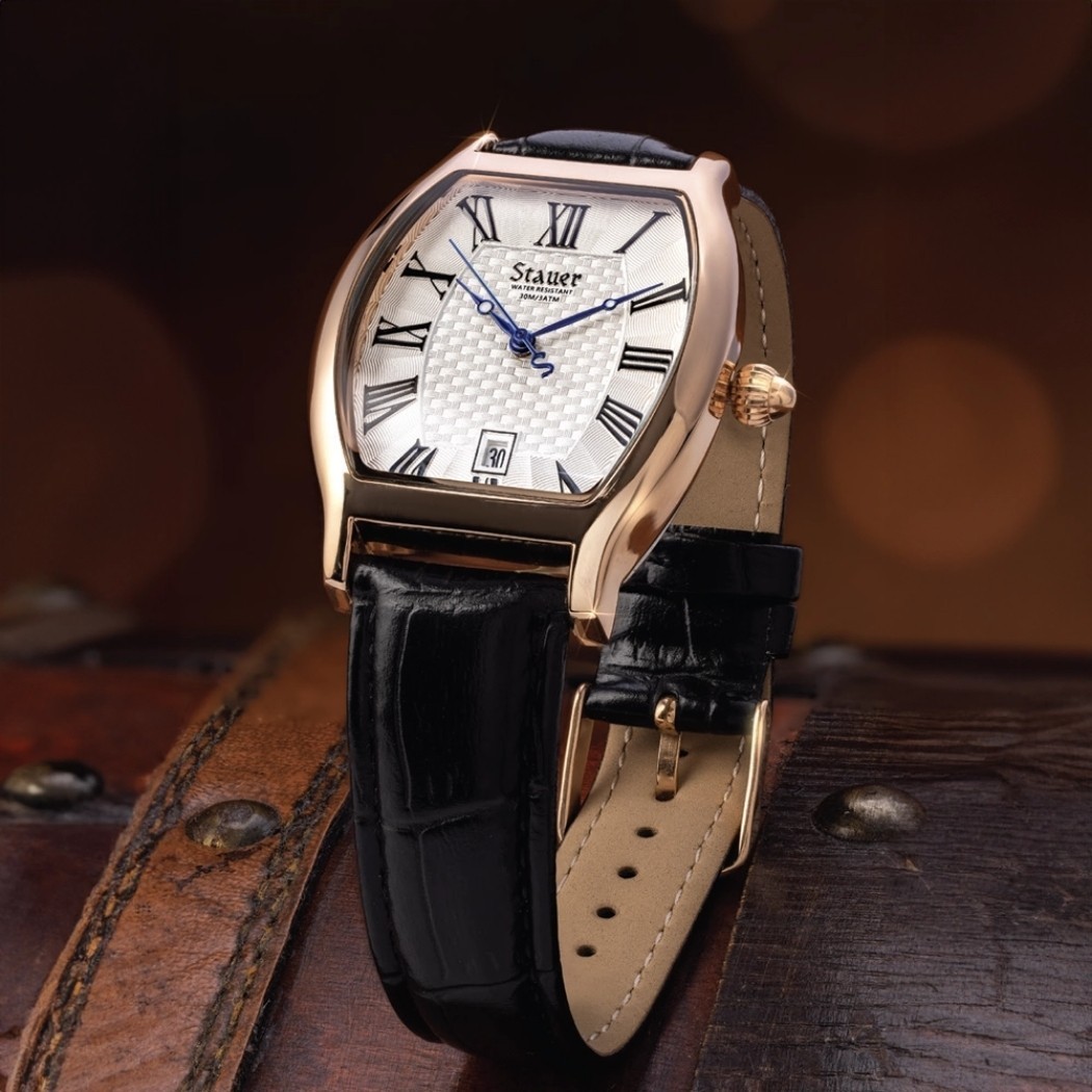 Vỏ đồng hồ dáng Tonneau