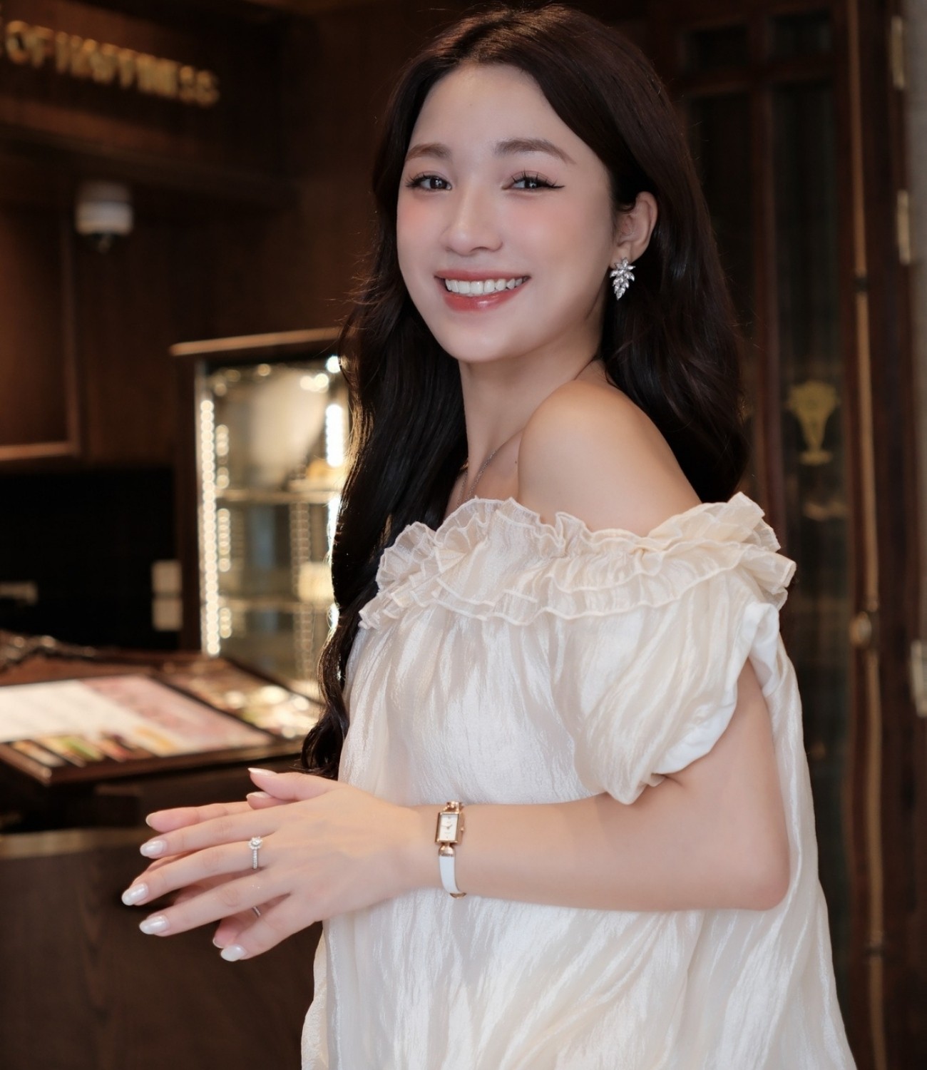 Bảo quản đồng hồ dây da cá sấu bền đẹp theo thời gian