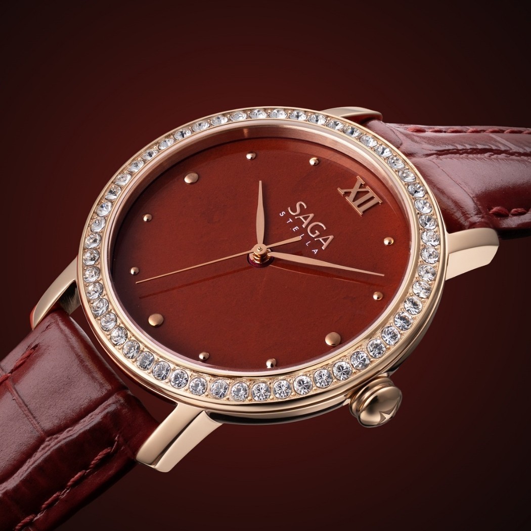 Kim giây chạy không mượt không phản ánh chất lượng đồng hồ