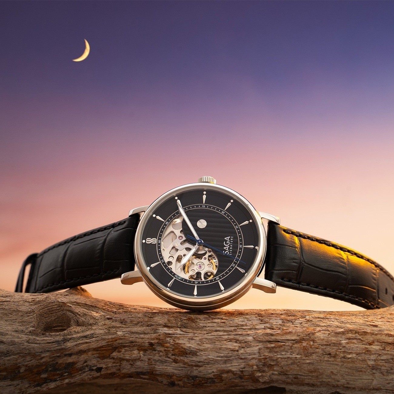 Chất liệu đồng hồ nam Saga