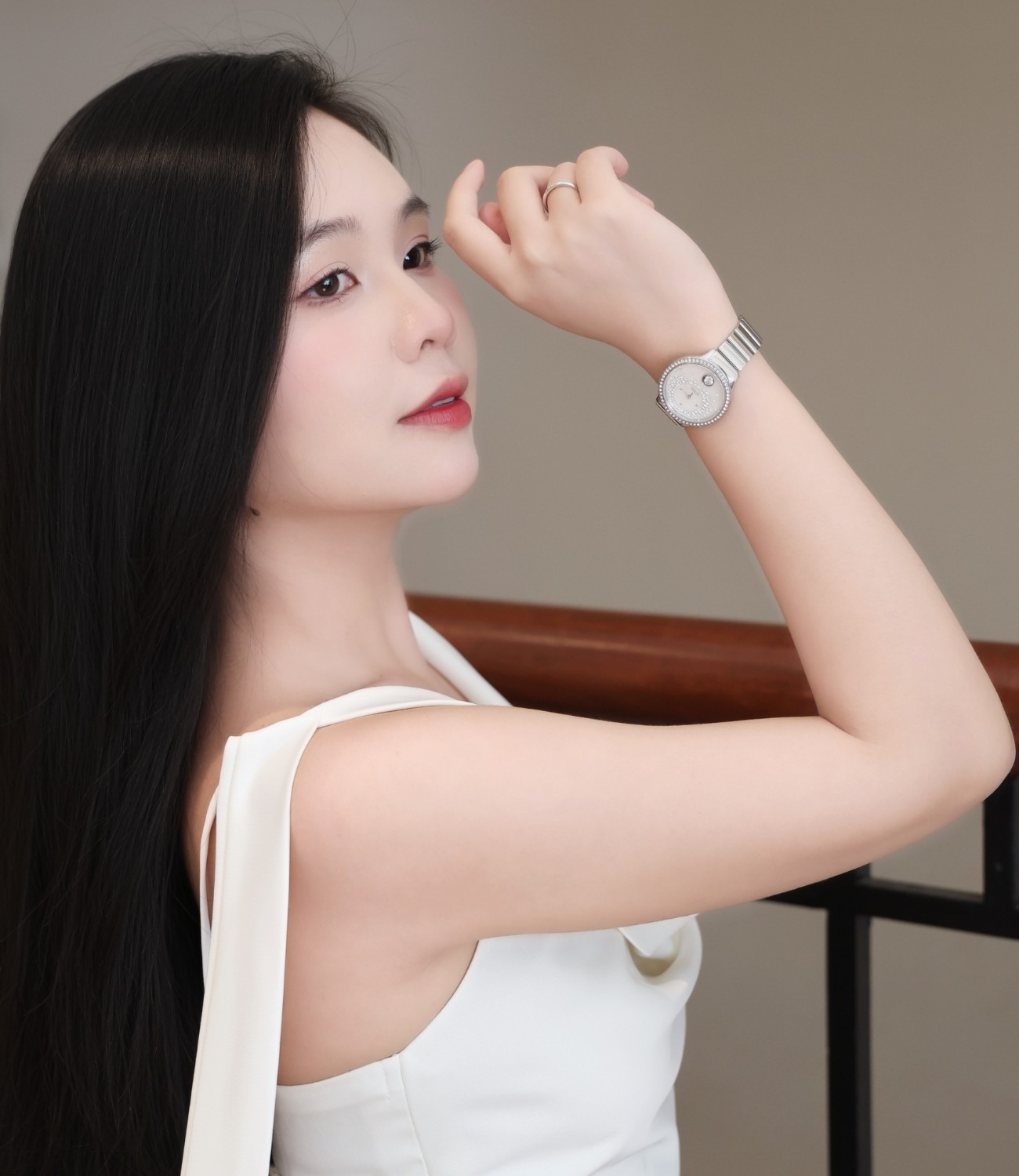 Đồng hồ Saga Heartbeat Signal dây thanh tre
