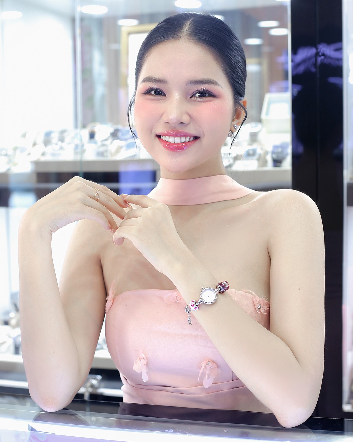 3 koc yen nhi deo dong ho saga 53229 svmwsv 7